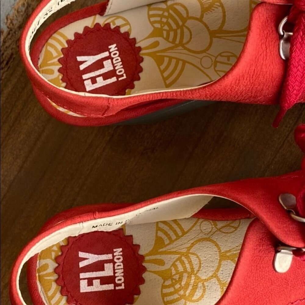 Fly London Ylfa Scarlet Red Leather Laced shoes 8 - Picture 6 of 11